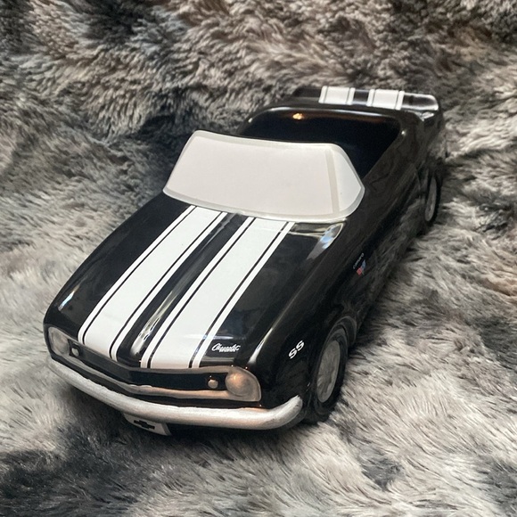 CHEVROLET CAMARO SS 1967 CERAMIC
CAR TELEFLORA GIFT - Picture 13 of 16